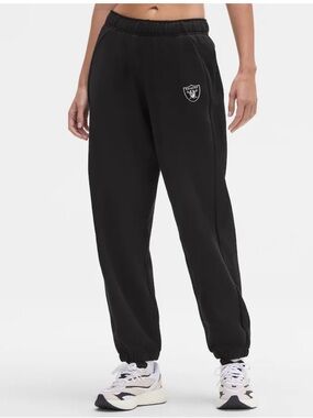 Las Vegas Raiders lululemon Women's Scuba Mid-Rise Oversized Jogger - Black